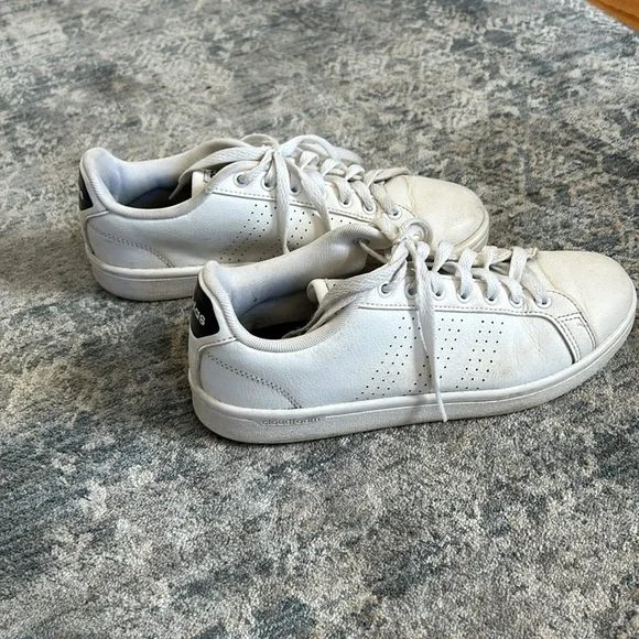 Adidas Cloudfoam White Sneakers - Picture 4 of 7